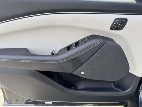 Certified 2021 Ford Mustang Mach-E Premium image 14