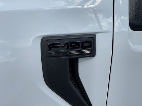 Used 2023 Ford F150 XL w/ STX Appearance Package image 9