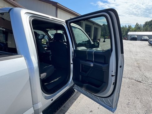Used 2019 Ford F150 XLT image 32