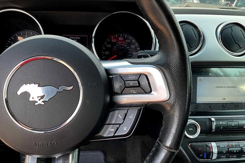 Used 2016 Ford Mustang Premium image 20