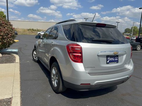 Used 2017 Chevrolet Equinox LT w/ Convenience Package image 5