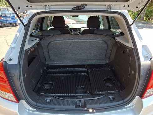Used 2020 Chevrolet Trax LS w/ Tint and Cruise Package image 23