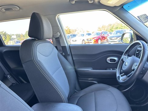 Used 2017 Kia Soul + w/ UVO Package image 10