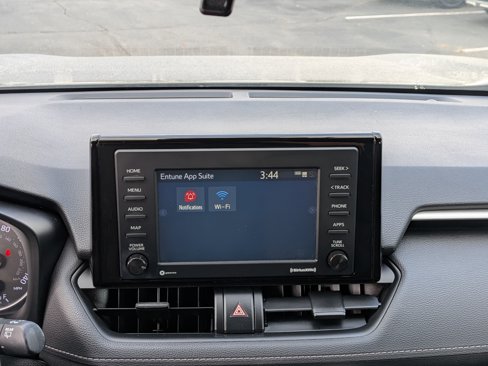 Used 2021 Toyota RAV4 XLE image 29