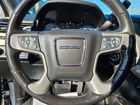 Used 2017 GMC Yukon Denali w/ Open Road Package image 22