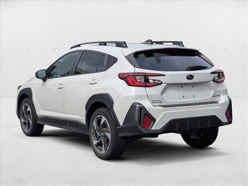Used 2024 Subaru Crosstrek 2.5i Limited w/ Crosstrek Mirror Package image 3