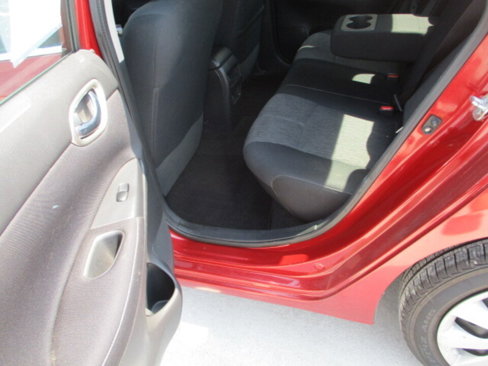 Used 2014 Nissan Sentra SV image 8