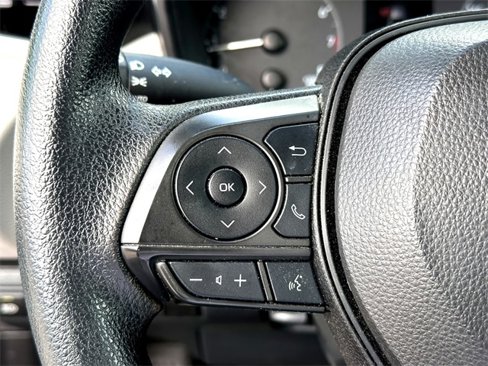 Used 2023 Toyota Corolla LE image 16