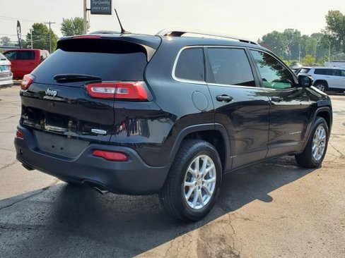 Used 2014 Jeep Cherokee Latitude w/ Comfort/Convenience Group image 3