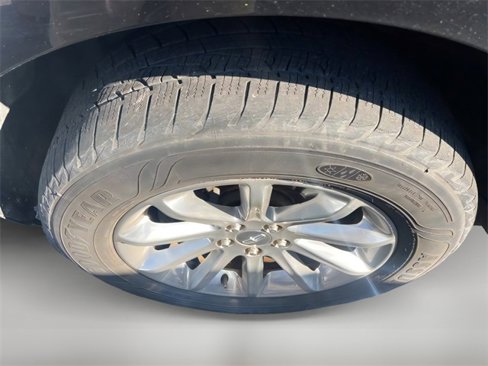 Used 2013 Lincoln MKX AWD image 7
