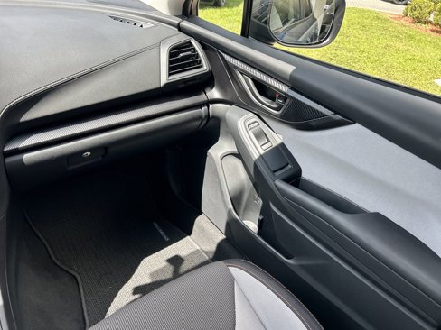 Used 2018 Subaru Crosstrek 2.0i Premium w/ Eyesight System image 16