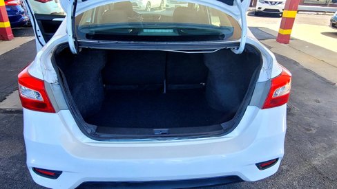Used 2018 Nissan Sentra S image 27