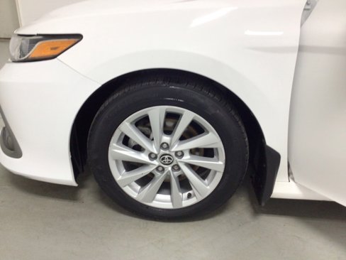 Used 2023 Toyota Camry LE image 13