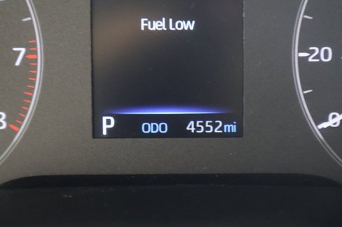 Used 2025 Toyota Corolla SE image 17