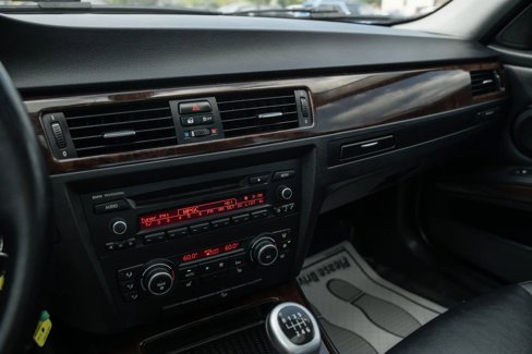 Used 2011 BMW 328i xDrive Sedan w/ Premium Pkg image 19