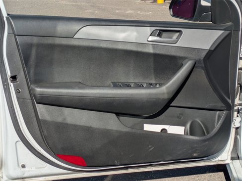 Used 2018 Hyundai Sonata SE image 8