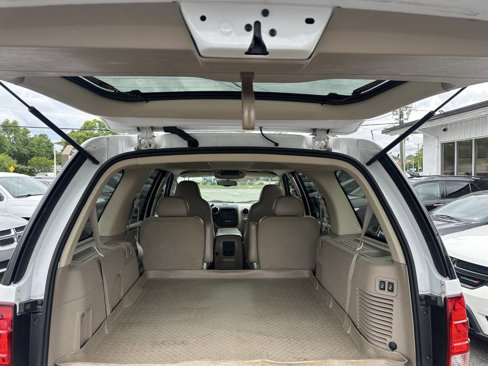 Used 2005 Ford Expedition Eddie Bauer image 12