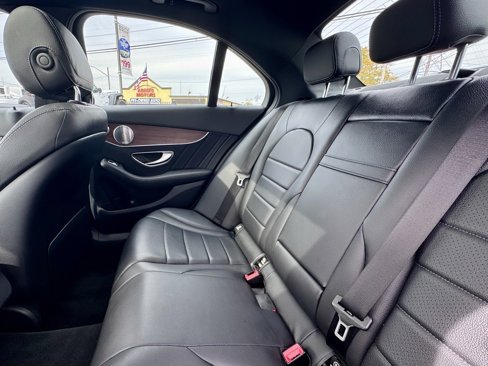 Used 2020 Mercedes-Benz C 300 4MATIC Sedan image 16