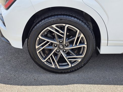 Used 2022 Hyundai Kona N Line w/ Tech Package image 11