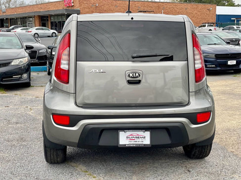 Used 2013 Kia Soul + image 5