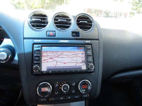 Used 2010 Nissan Altima 3.5 SR w/ Leather Pkg image 23