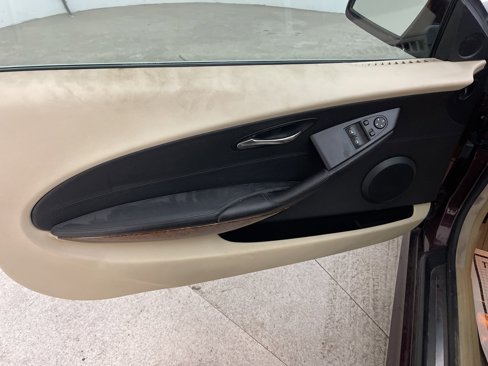 Used 2008 BMW 650i Coupe image 17