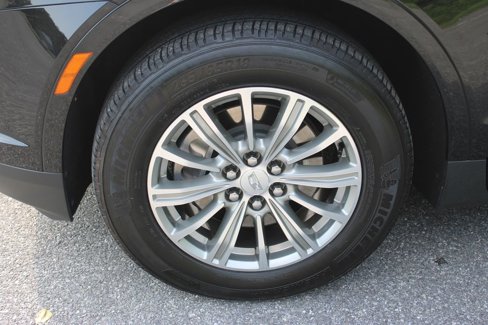 Used 2019 Cadillac XT5 Luxury image 36
