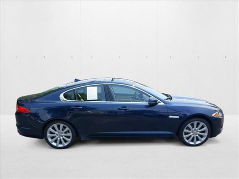 Used 2014 Jaguar XF 3.0 image 4