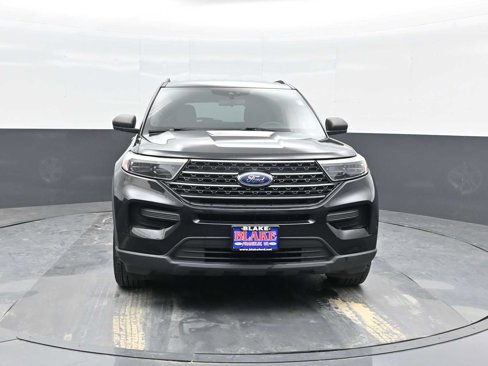 Used 2020 Ford Explorer XLT image 6