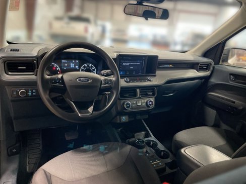 Used 2022 Ford Maverick XL image 17
