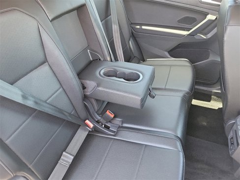 Used 2019 Volkswagen Tiguan SE image 18