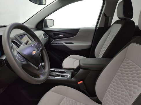 Used 2019 Chevrolet Equinox LS image 17