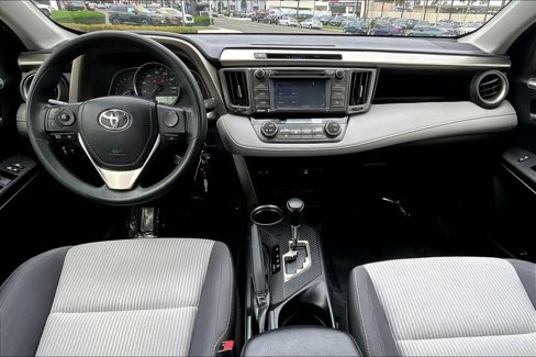 Used 2015 Toyota RAV4 XLE image 11