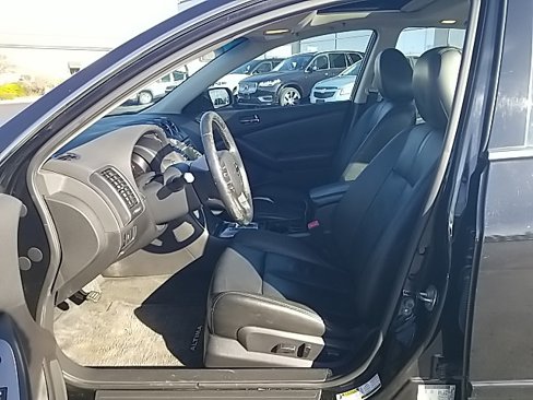 Used 2012 Nissan Altima 2.5 SL w/ 2.5SL Pkg image 11