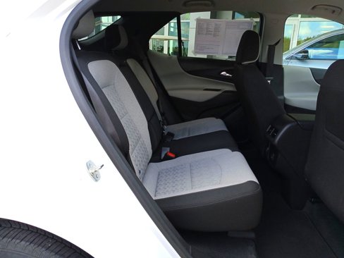 Used 2024 Chevrolet Equinox LT image 28