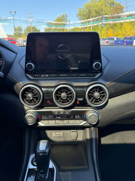 Used 2023 Nissan Sentra SR w/ SR Premium Package image 17