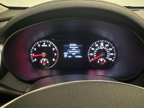 Used 2020 Kia Sorento AWD V6 image 57