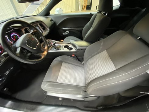 Used 2023 Dodge Challenger SXT w/ Blacktop Package image 19