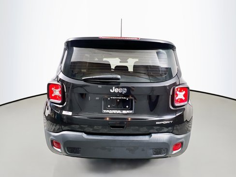 Used 2020 Jeep Renegade Sport image 6