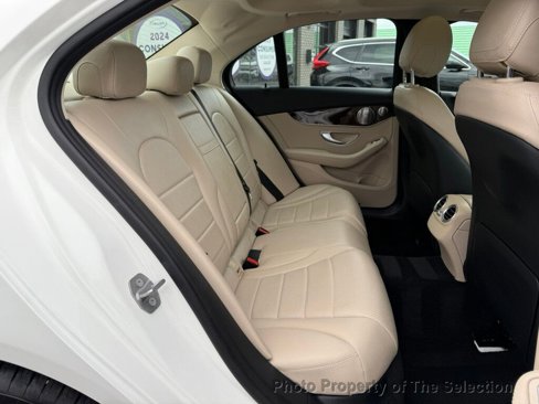 Used 2017 Mercedes-Benz C 300 Sport image 46