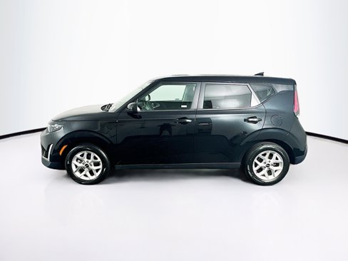 Used 2024 Kia Soul LX w/ Option Group 015 image 4