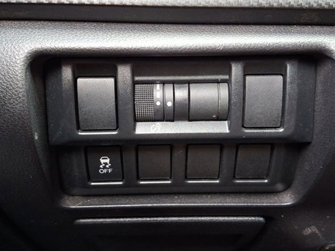 Used 2017 Subaru Impreza 2.0i image 23