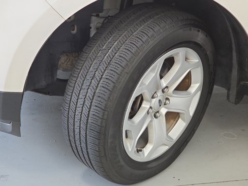 Used 2013 Ford Edge SEL image 31
