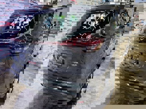 Used 2021 Nissan Kicks S image 12