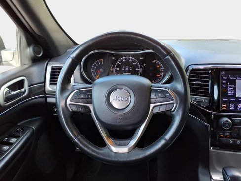 Used 2019 Jeep Grand Cherokee Limited image 13
