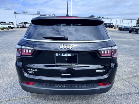 Certified 2022 Jeep Compass Latitude w/ Convenience Group image 6