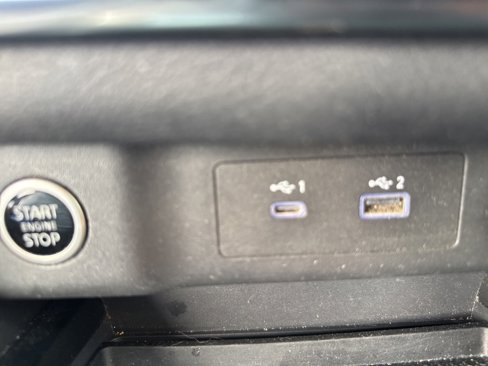 Used 2021 Nissan Rogue SV image 25