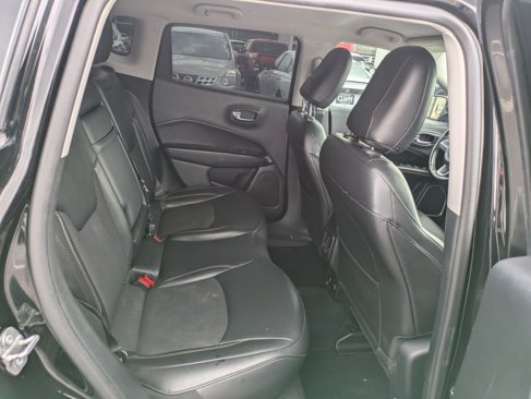 Used 2019 Jeep Compass Latitude w/ Popular Equipment Group image 32