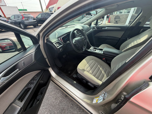 Used 2018 Ford Fusion S image 11