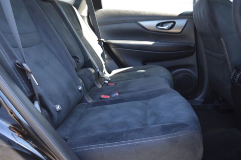 Used 2016 Nissan Rogue S image 24